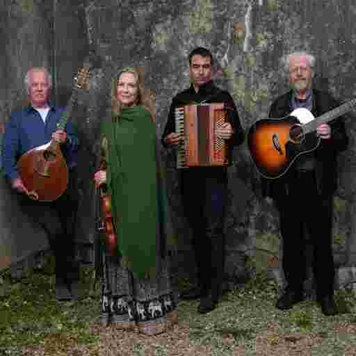 Altan Tickets