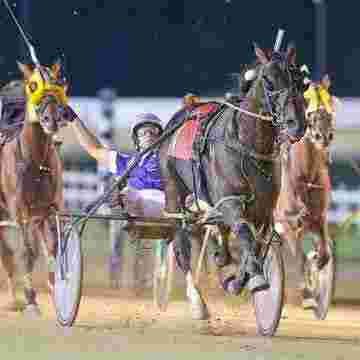 Breeders Crown Tickets