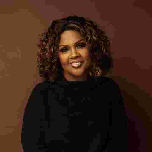 CeCe Winans