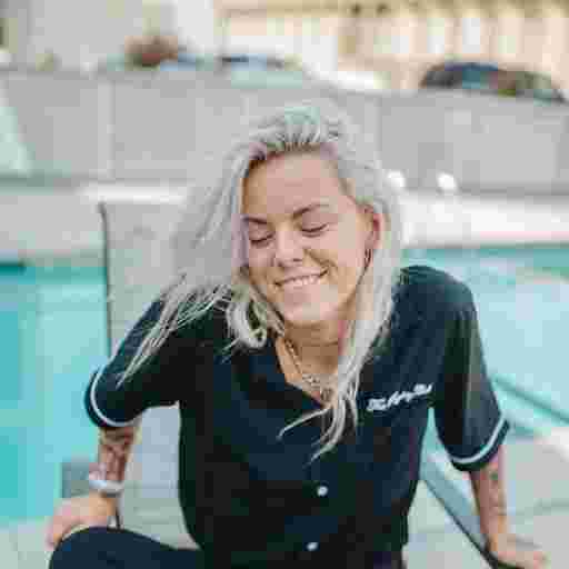 Lauren Sanderson Tickets