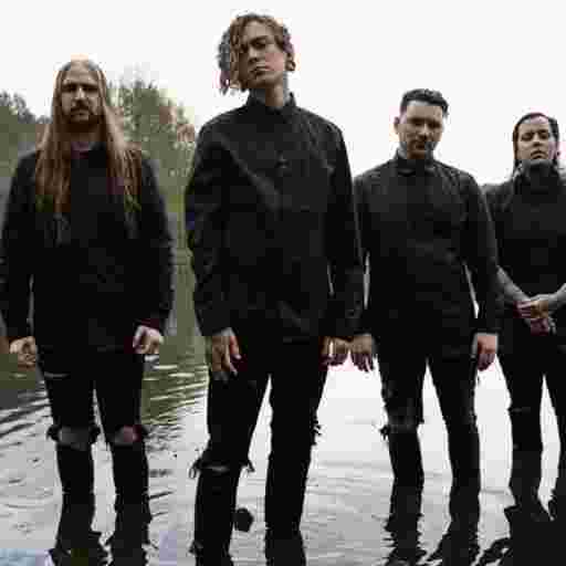 Lorna Shore