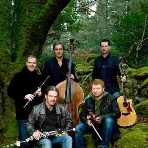 Lunasa Tickets