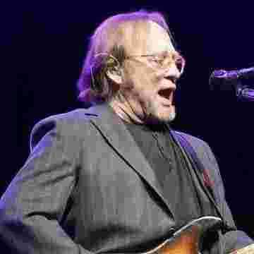 Stephen Stills Tickets