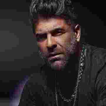 Wael Kfoury Tickets