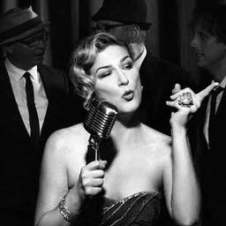 Ana Gasteyer