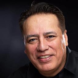 Willie Barcena